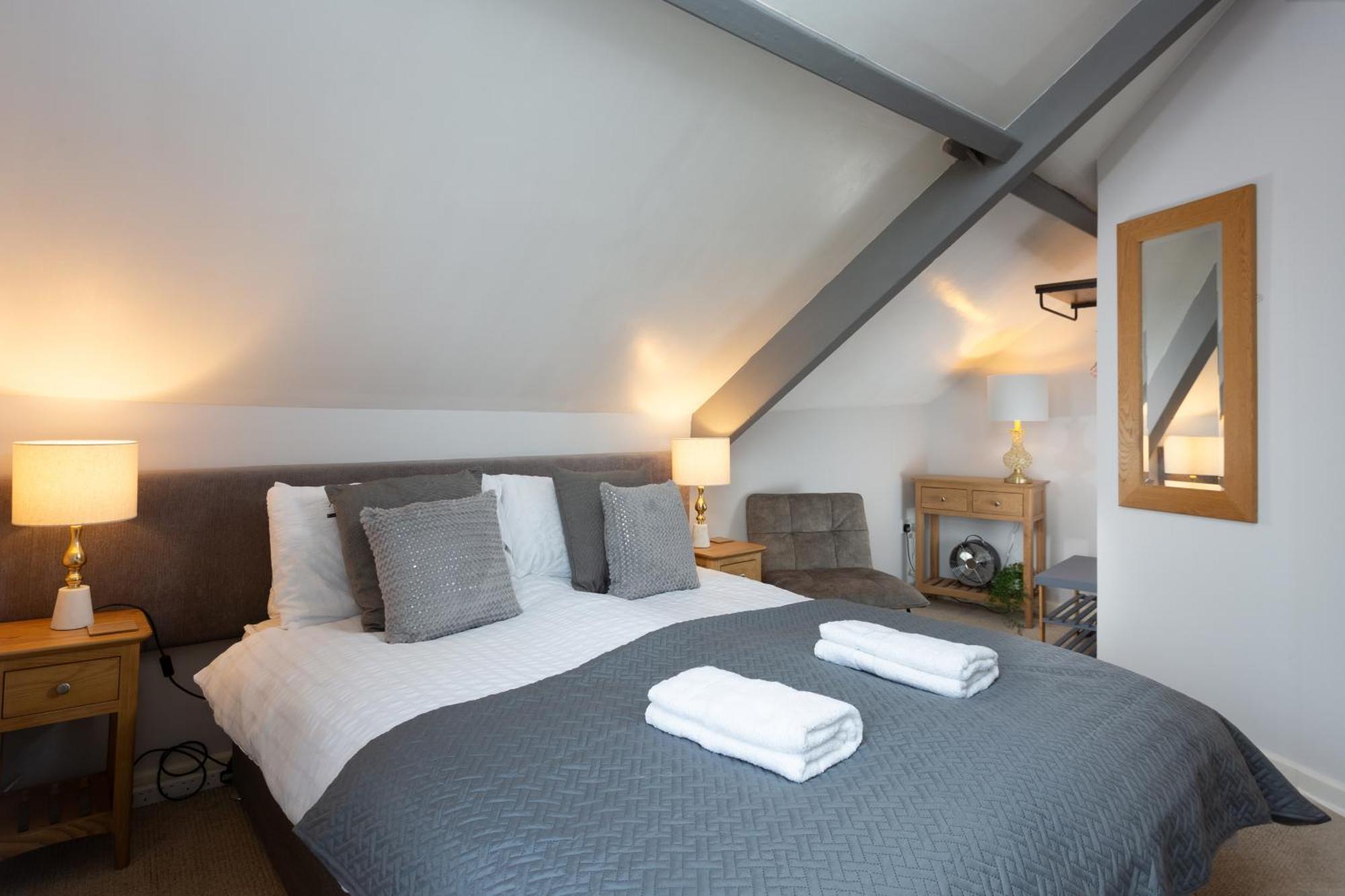 Bootham Court Grade II Duplex Apartment With Free Parking & Wi-Fi - Sleeps 2-6 People York Extérieur photo
