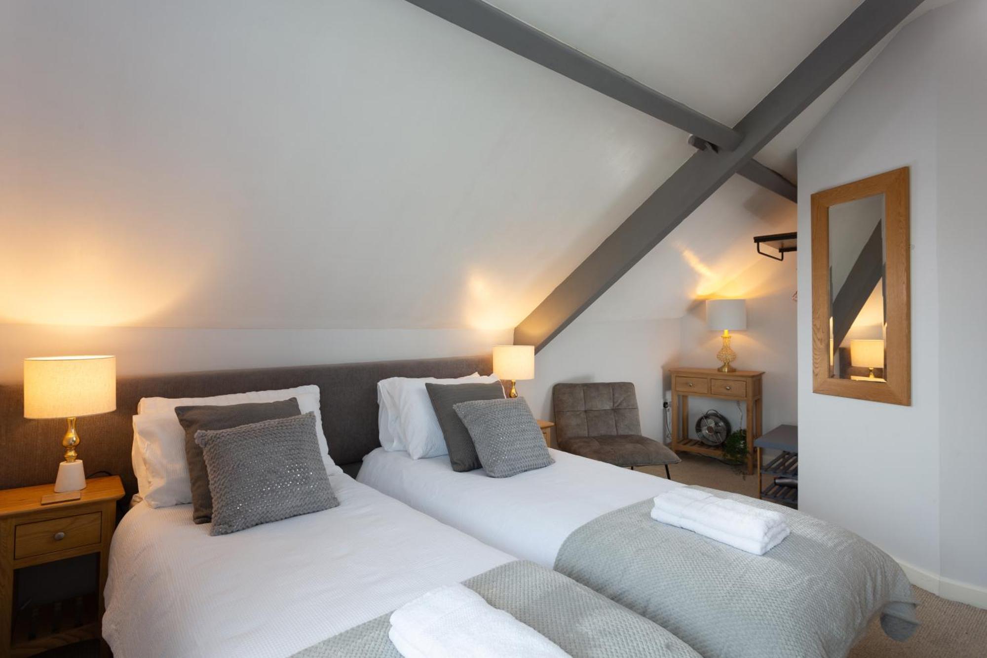 Bootham Court Grade II Duplex Apartment With Free Parking & Wi-Fi - Sleeps 2-6 People York Extérieur photo