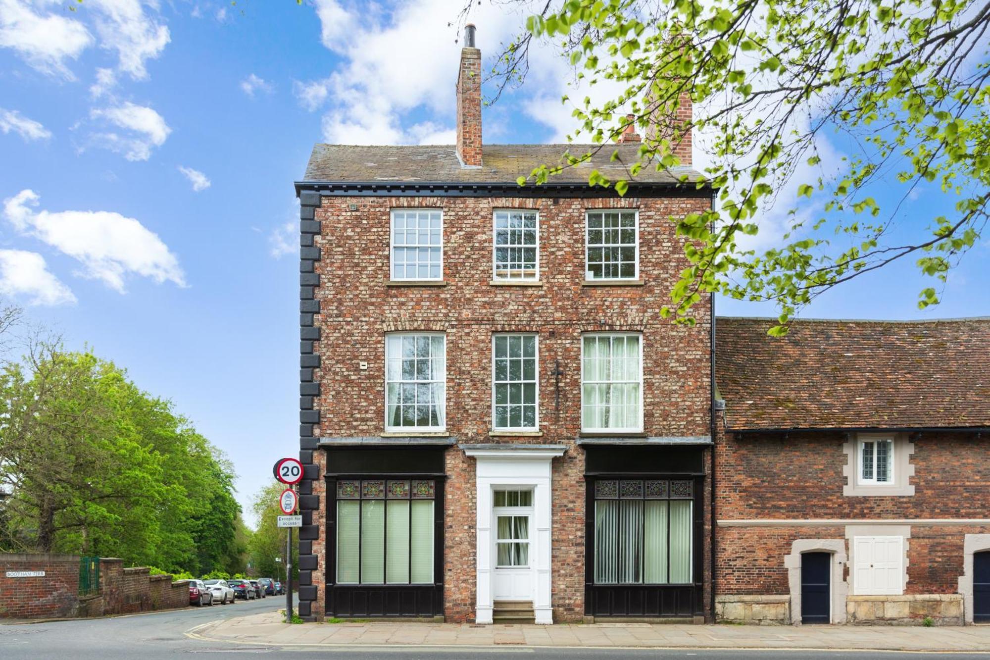 Bootham Court Grade II Duplex Apartment With Free Parking & Wi-Fi - Sleeps 2-6 People York Extérieur photo